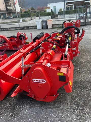 FRESATRICE MOD. PUMA 370 CON RULLO LI508